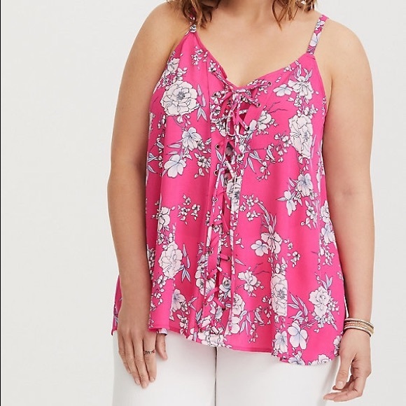 Torrid NWT Pink Floral Lace-Up Tank 2x - Picture 2 of 7